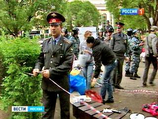 Cảnh sát Nga phá dỡ lều trại chống ông Putin