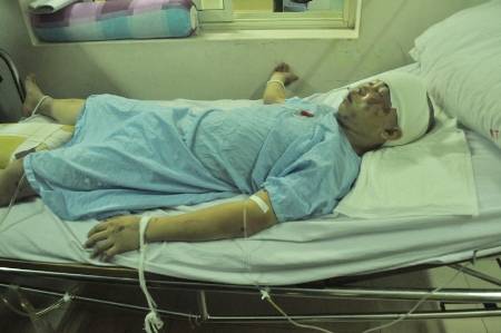 Gia đình nạn nhân bị xe kéo 60m từ chối giúp đỡ