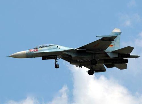 Sức mạnh Su-27 của Không quân Việt Nam (Có video)