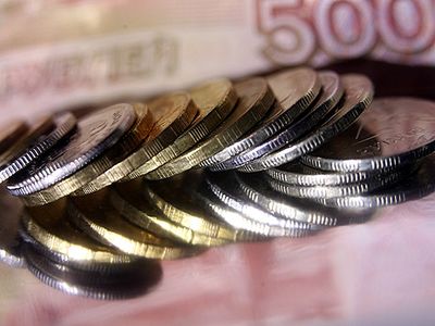 Ý kiến chuyên gia: Đồng rúp đang chuyển động theo xu hướng chung của thế giới