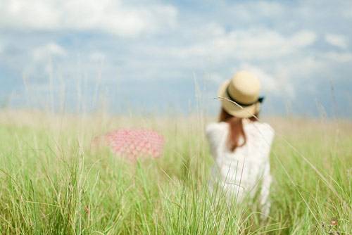 EM KHÔNG MUỐN HÔN….EM MUỐN LÊN GIƯỜNG…