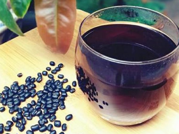 Nước đậu đen rang tốt cho sức khỏe nhưng lưu ý kẻo 'hối không kịp'