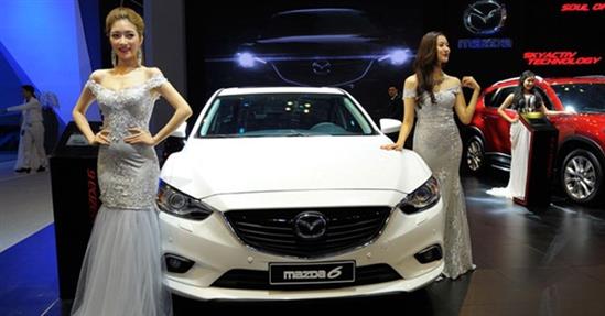 Những mẫu ô tô giảm giá mạnh nhất mùa cuối năm