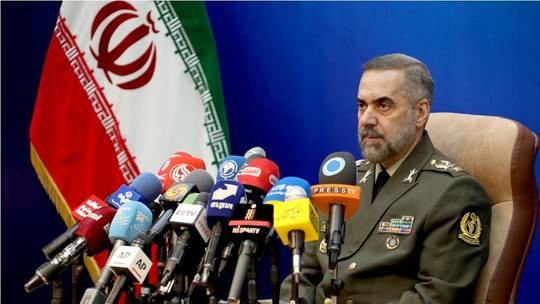 Iran tuyên bố về đòn trả đũa Israel, Mỹ và Anh hành động