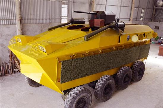 Xe bọc thép 2 tỷ “made in Vietnam” bán đồng nát 100 triệu