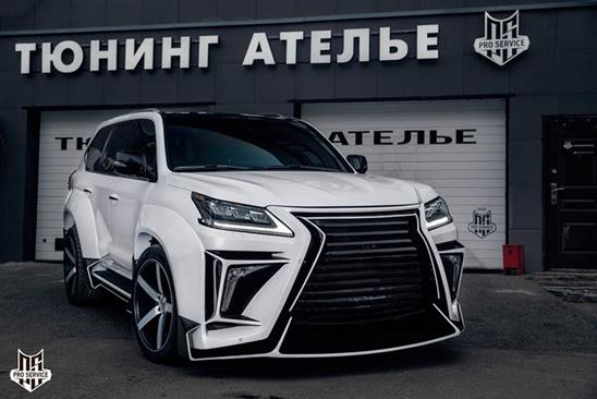 Dân chơi Nga độ xe sang Lexus LX570 