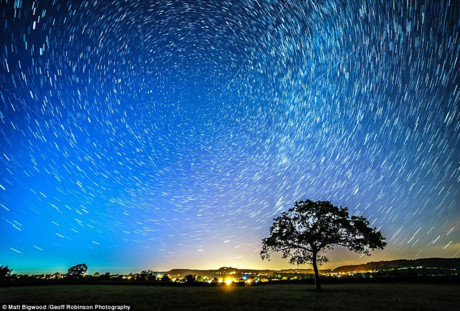 Cuối tuần này có mưa sao băng đẹp nhất năm