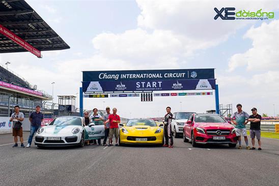 Đoàn xe Vietnam Team thử đường đua chuẩn F1 duy nhất ở Thái Lan