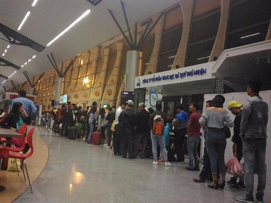 Tấn công web sân bay Tân Sơn Nhất là hacker 15 tuổi