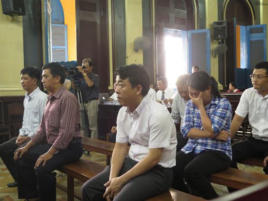 Nhập thuốc ung thư giả: Kiến nghị làm rõ trách nhiệm của Cục QL dược