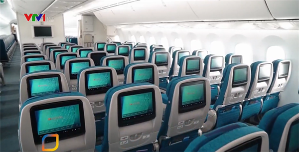 Khám phá bên trong máy bay thứ 100 của Vietnam Airlines