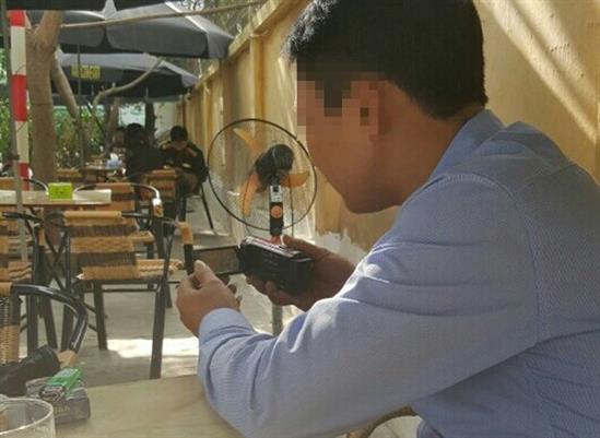 Vợ đại gia và câu nói trước cửa khách sạn khiến chồng câm nín