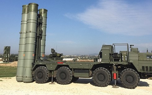Qatar đàm phán mua hệ thống phòng không S-400 của Nga