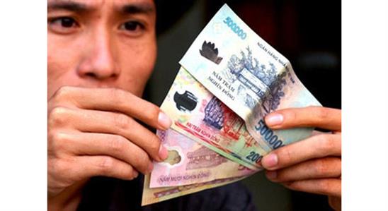 Cuối cùng, lương tối thiểu cho người lao động cũng được tăng lên mức cao nhất 3,75 triệu đồng/tháng