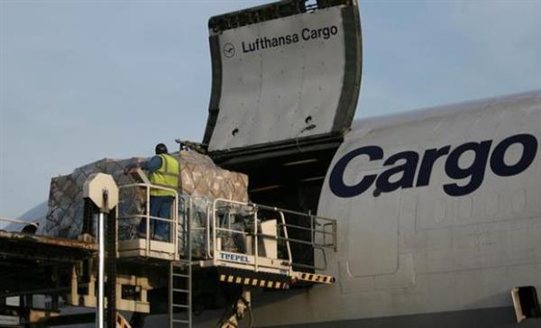 Nhóm trộm khoắng sạch 5 triệu USD trên máy bay chỉ trong 6 phút