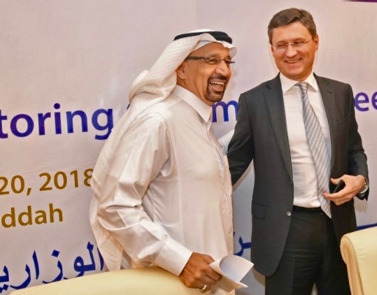 Nga và Saudi Arabia đề xuất tăng sản lượng OPEC thêm 1,5 triệu thùng/ngày
