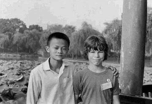 Đây là cách Jack Ma báo đáp ân nhân từng cho ông 3,4 triệu đồng thời nghèo khó