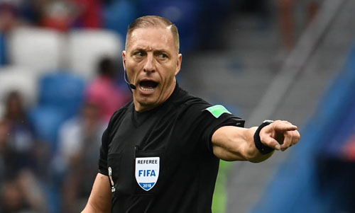 Những điều có thể bạn chưa biết về trọng tài điều khiển trận chung kết World Cup