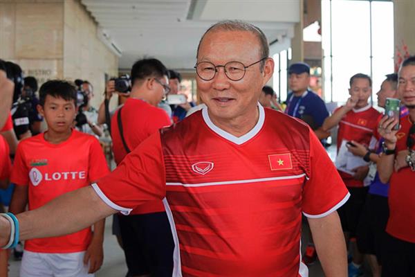Cú sốc Malaysia hạ Hàn Quốc, HLV Park Hang-seo sẽ tính sao cho Olympic Việt Nam?