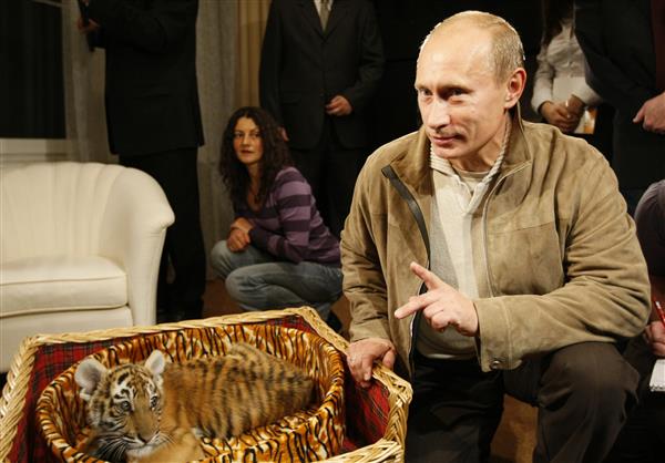 Những món quà sinh nhật kỳ lạ mà ông Putin từng được tặng