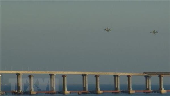 Nga tăng cường bảo vệ cầu Kerch sau vụ bắt giữ tàu Ukraine