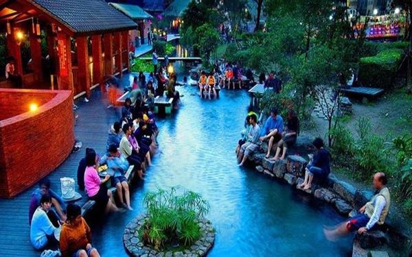 Siết quản lý đưa khách Việt Nam đi du lịch nước ngoài