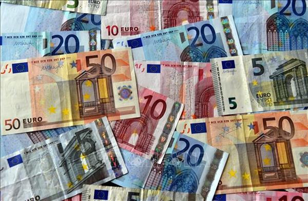 Châu Âu trao đổi thương mại không sử dụng đồng USD với Iran