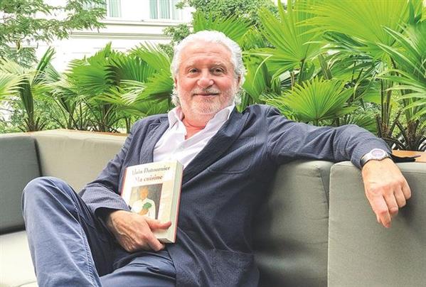 Alain Dutournier: Ẩm thực Việt hấp dẫn ở câu chuyện