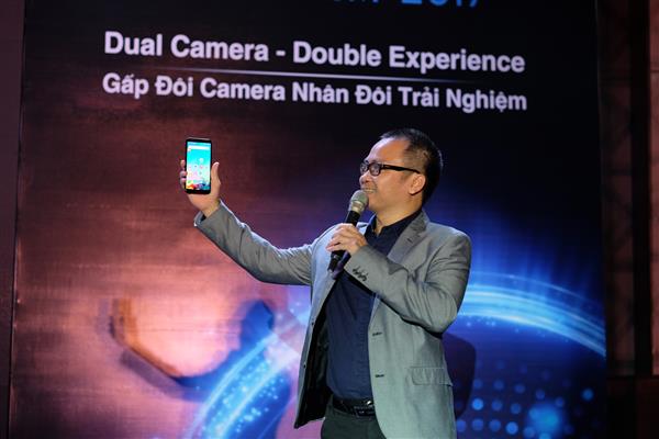 Điện thoại thương hiệu Việt và nỗi đau gục ngã ngay trên sân nhà