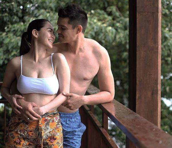 Vẻ gợi cảm khó cưỡng của “mỹ nhân đẹp nhất Philippines” sau hai lần sinh nở