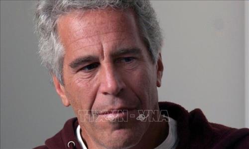 Tỷ phú Mỹ Jeffrey Epstein tự tử trong tù