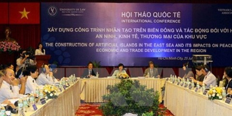 Xây đảo nhân tạo tại Trường Sa: Trung Quốc vi phạm nghiêm trọng luật pháp quốc tế