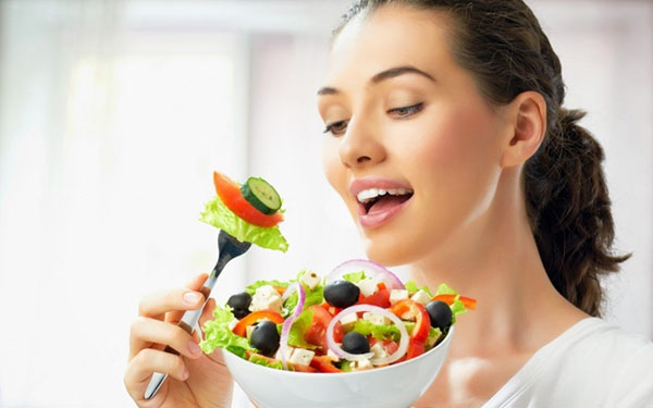 10 thói quen nhỏ không ngờ giúp bạn giảm cân hiệu quả hằng ngày