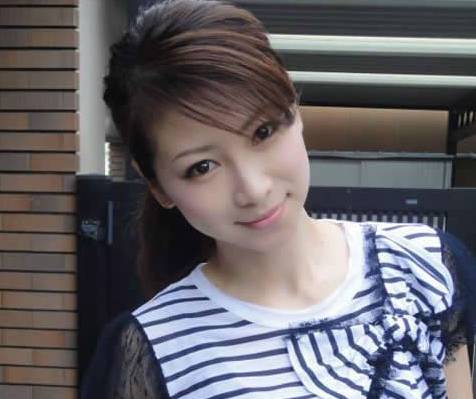 Vì sao bà mẹ 43 tuổi trẻ như 20 tuổi?