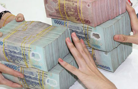 Kẽo kẹt nợ xấu: Sếp ngân hàng bán cá, trông kho