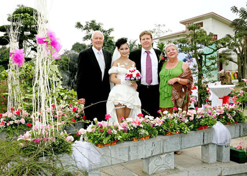 Làm dâu trời Tây: Mẹ chồng như bạn gái!