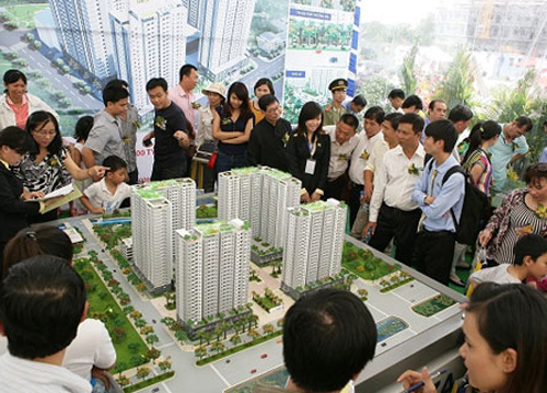 Kiều hối về nước, mua đất cho chắc ăn?