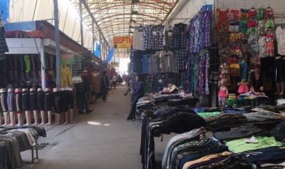 Người Việt ở Kharkov: Mong hết kỳ nghỉ lễ để bán hàng