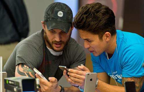 Tại sao iPhone của bạn ngày càng chạy chậm?