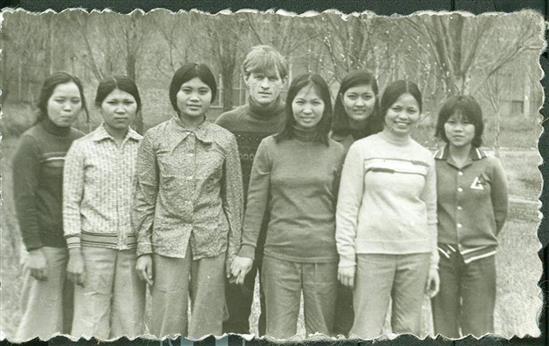 Thầy giáo Nga mong tìm lại học sinh Việt sau hơn 30 năm