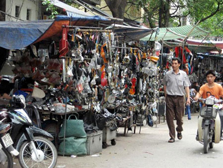 'Siêu trộm' đồ ô tô: Tụ hội về Chợ Trời