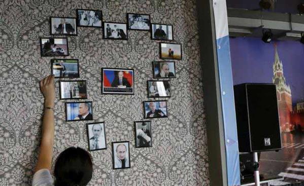 Bên trong tiệm cà phê Putin ở Nga