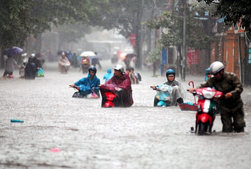Toàn miền Bắc mưa to, Hà Nội nguy cơ ngập