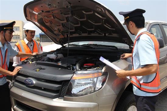 Tạm đình chỉ chức vụ một cục trưởng Hải quan