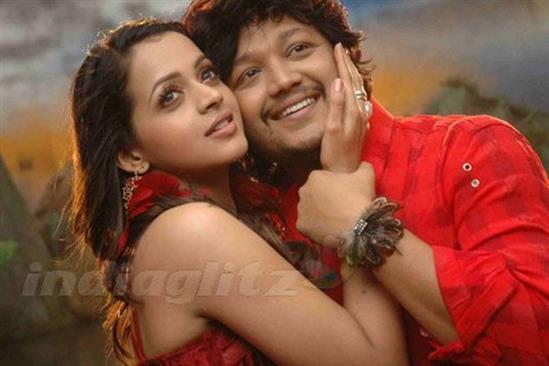 Sự thật chấn động phía sau vụ nữ diễn viên bị 7 người hãm hiếp