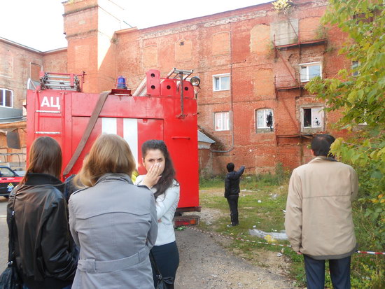 Đưa thi hài nạn nhân vụ hỏa hoạn ngày 11-9 về nước