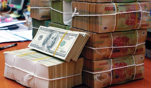 Đại gia Việt nguy khốn: Bỏ đam mê, bán bớt tài sản