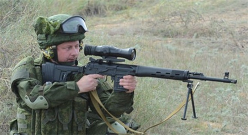 Quân đội Nga nhận các bộ đồ Ratnik đầu tiên