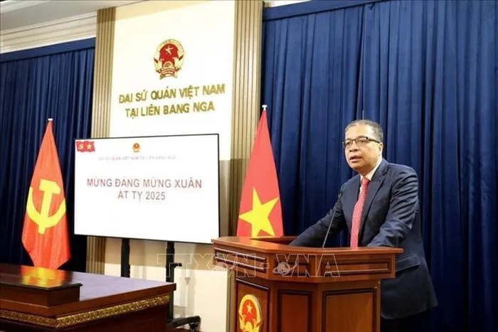 Tăng cường củng cố tin cậy chính trị giữa Việt Nam và LB Nga
