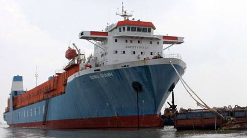 Vinalines mua tàu như chơi chứng khoán